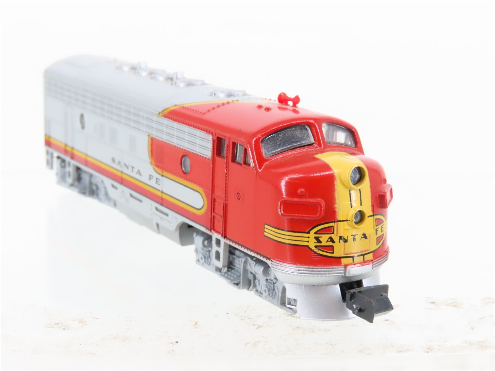 N Scale KATO 176-211 ATSF Santa Fe F7A Diesel Locomotive