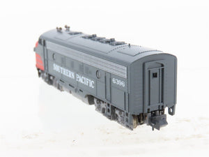 N Scale KATO 176-214 SP Southern Pacific F7A Diesel Locomotive #6396