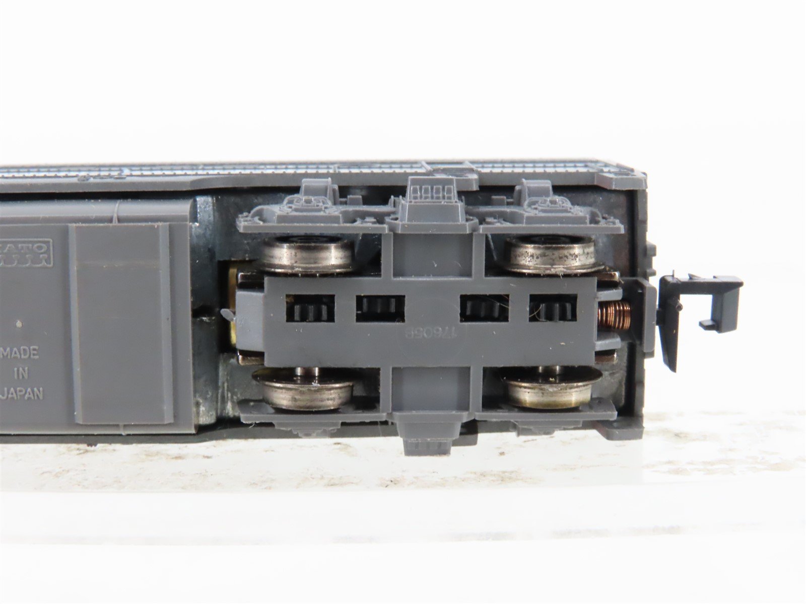 N Scale KATO 176-214 SP Southern Pacific F7A Diesel Locomotive #6396