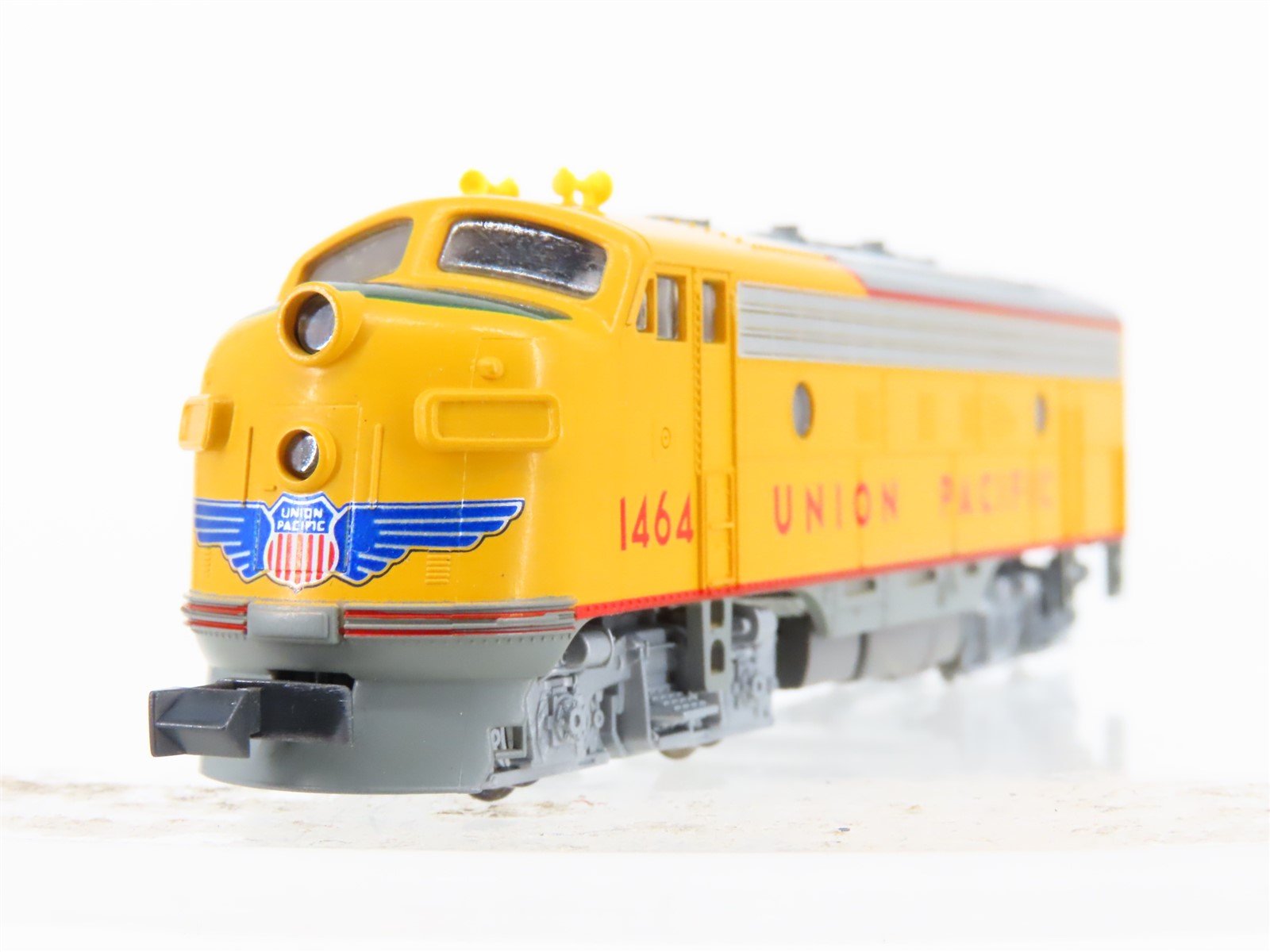 N Scale KATO 176-216 UP Union Pacific F7A Diesel Locomotive #1464