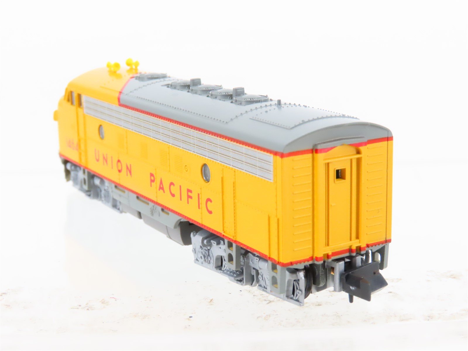 N Scale KATO 176-216 UP Union Pacific F7A Diesel Locomotive #1464