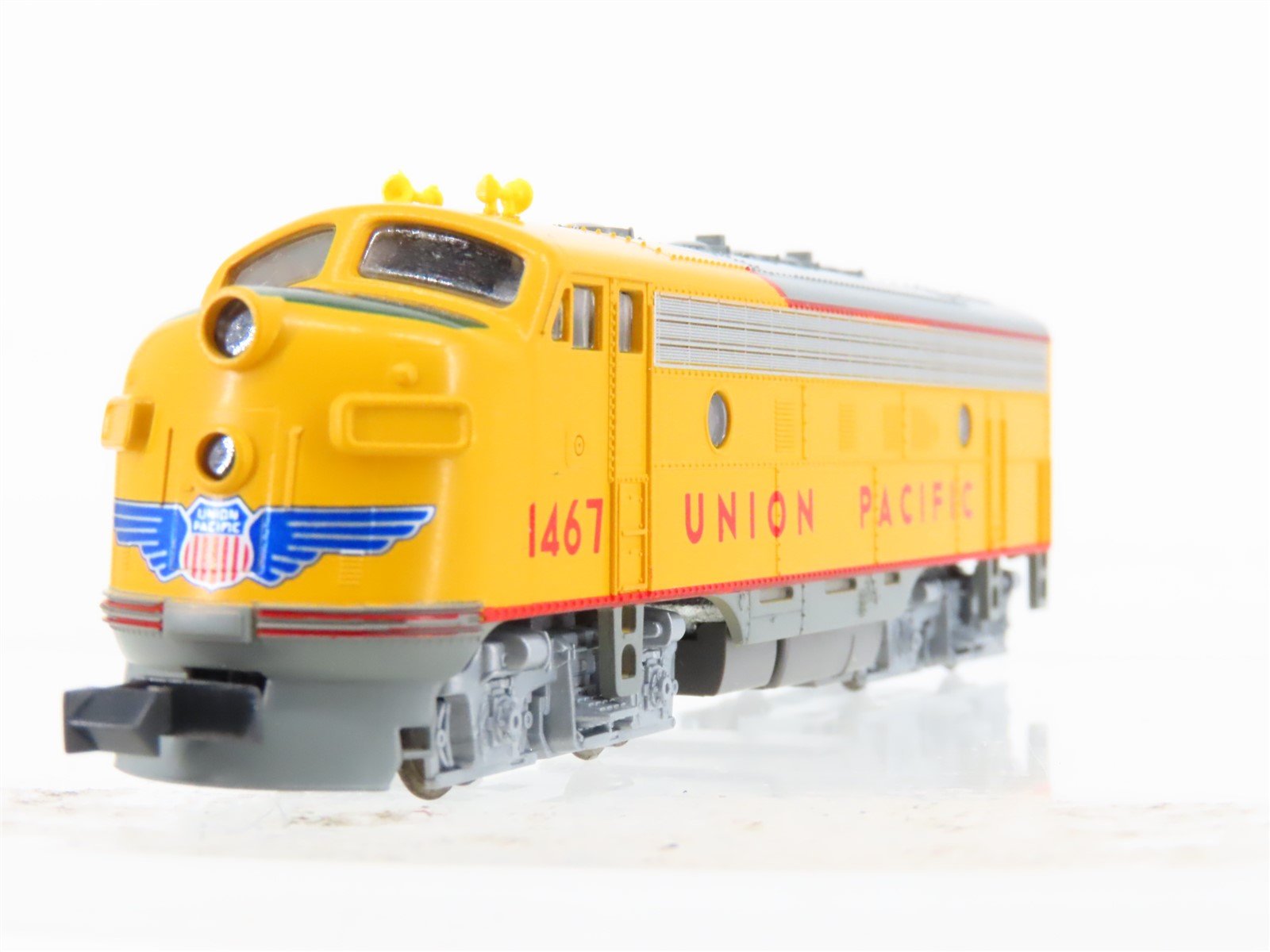 N Scale KATO 176-216 UP Union Pacific F7A Diesel Locomotive #1464