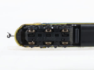 N Scale KATO 176-271 VIA Rail E8/9A Diesel Locomotive #1898