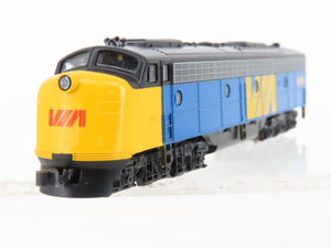 N Scale KATO 176-272 VIA Rail E8/9A Diesel Locomotive #1899