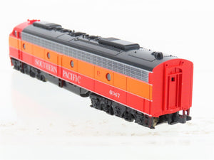 N Scale KATO 176-281 SP Southern Pacific Daylight E8/9A Diesel Locomotive #6047