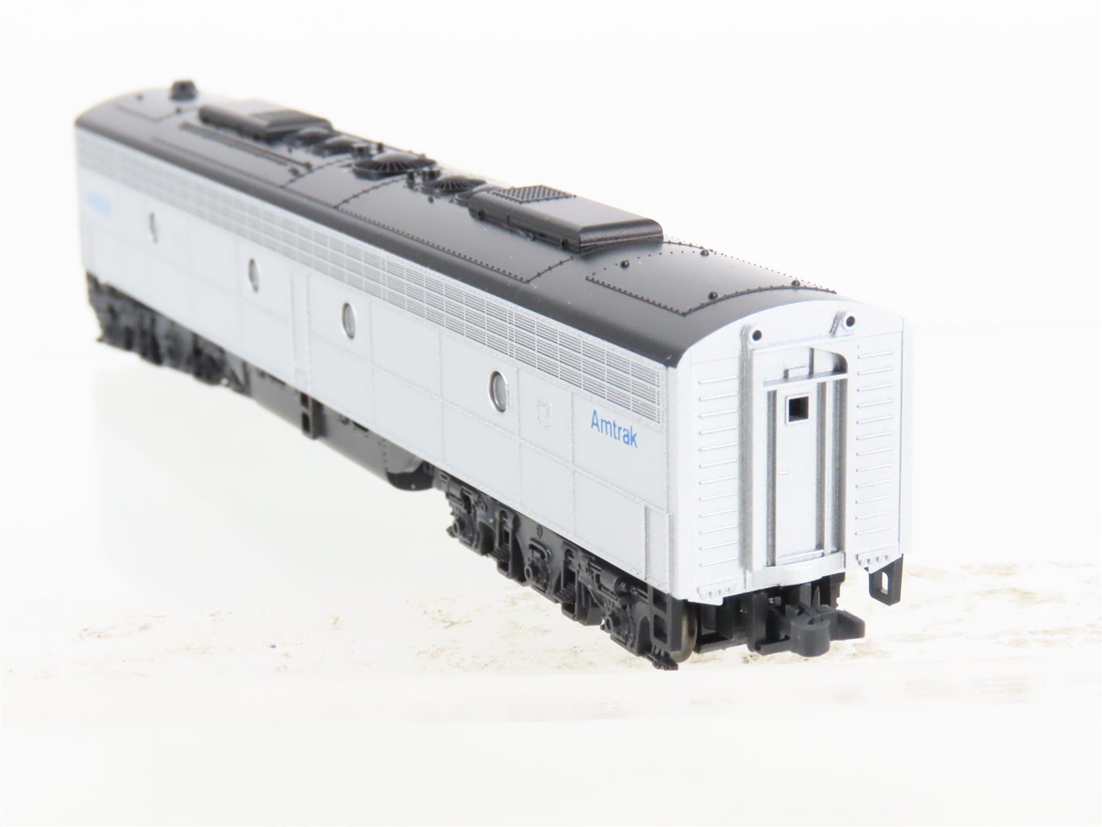 N Scale KATO 176-291 Amtrak E8/9B Diesel Locomotive #466B