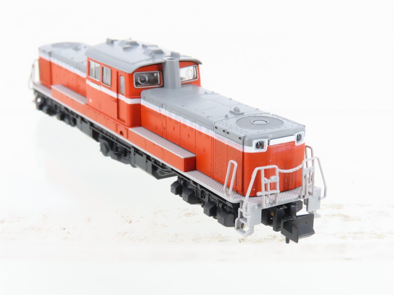 N Scale KATO 7002 Unlettered DD51 Diesel Locomotive #896