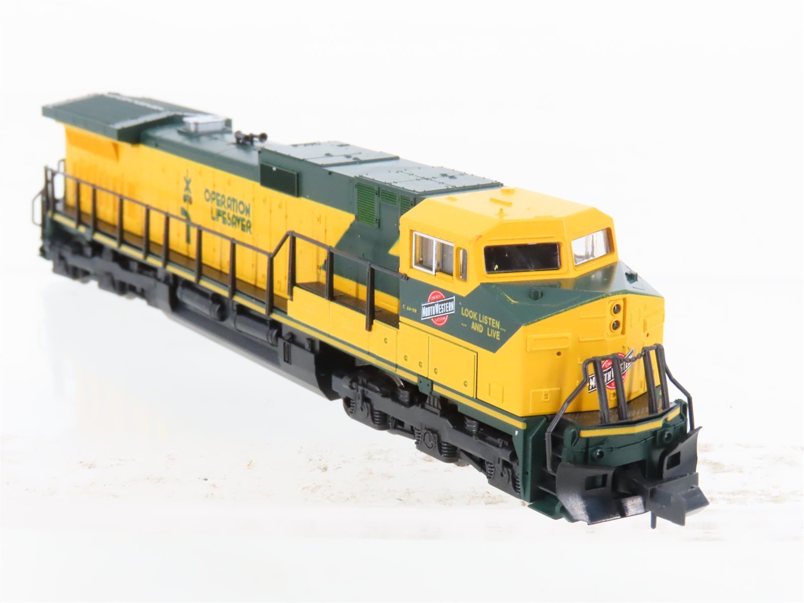 N Scale KATO 176-3309 CNW Operation Lifesaver 44-9W Diesel Locomotive