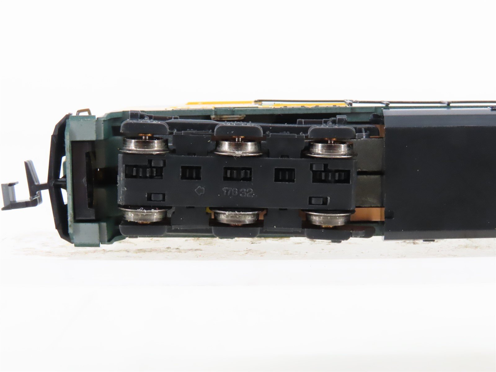 N Scale KATO 176-3309 CNW Operation Lifesaver 44-9W Diesel Locomotive