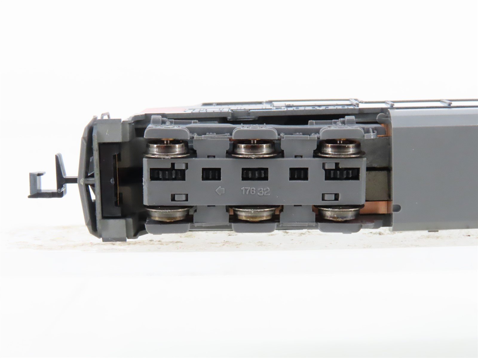 N Scale KATO 176-3603 SP Southern Pacific C44-9W Diesel Locomotive
