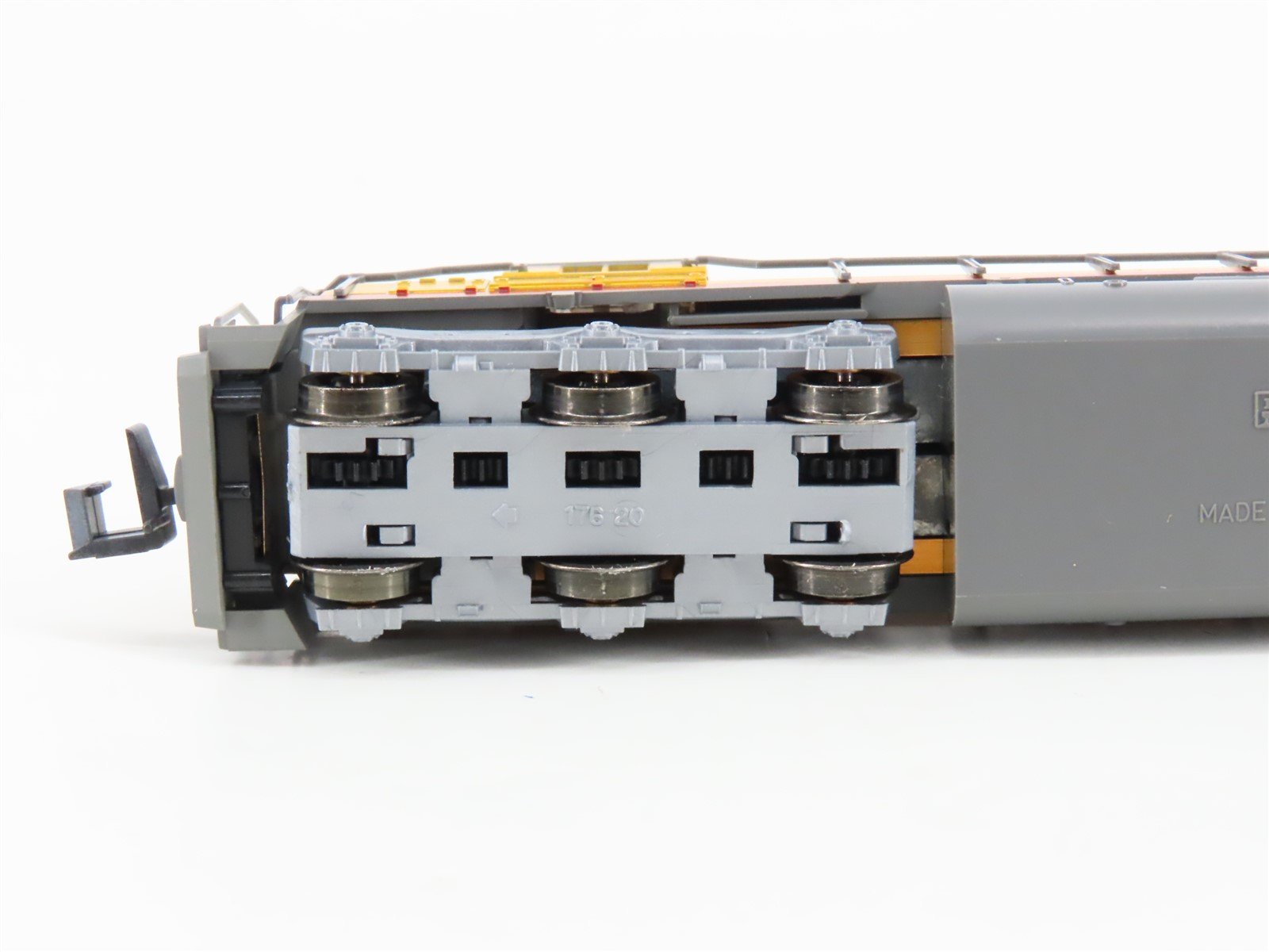 N Scale KATO 176-31B UP Union Pacific SD45 Diesel Locomotive #3605