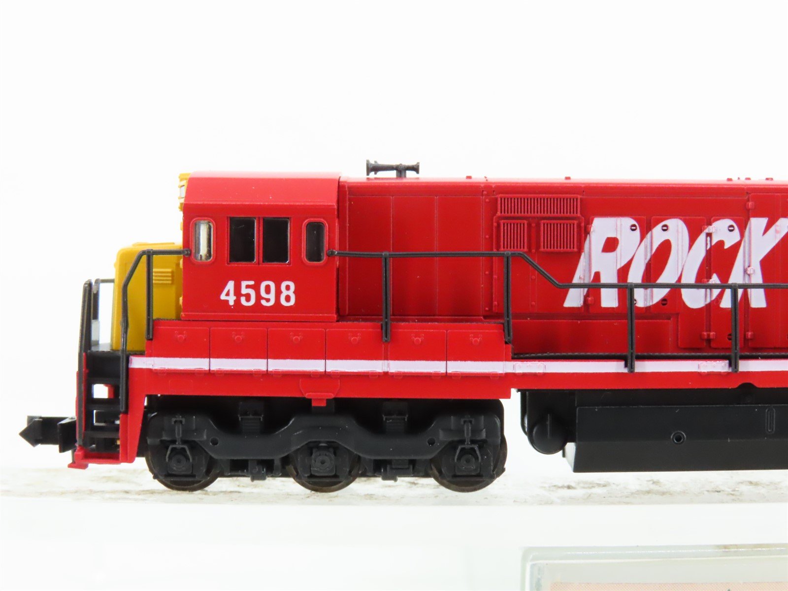 N Scale KATO 17617-7 RI Rock Island U30C Diesel Locomotive #4598