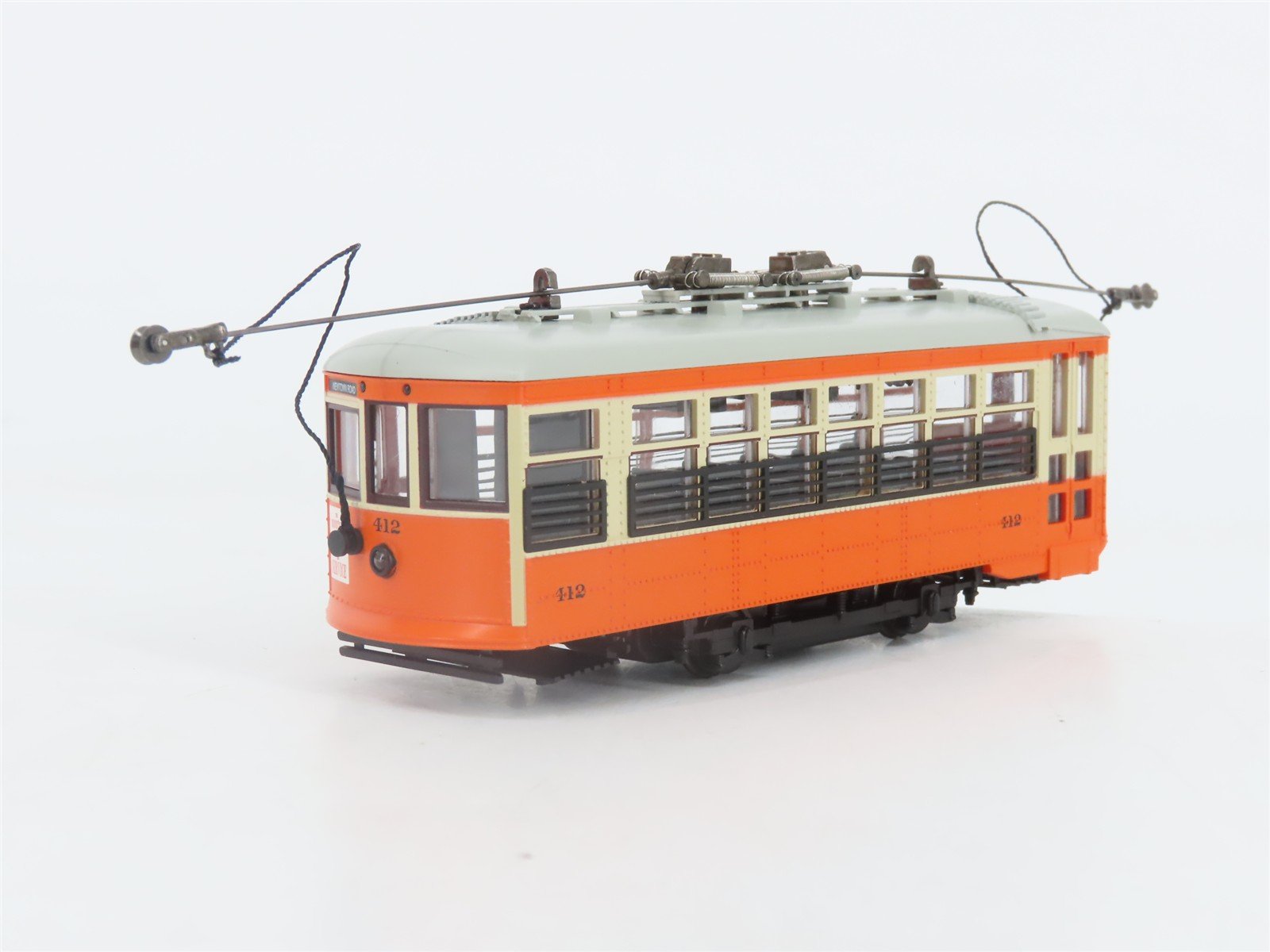 HO Bachmann Spectrum 80204 New York & Queens Birney Safety Streetcar #412 w/ DCC