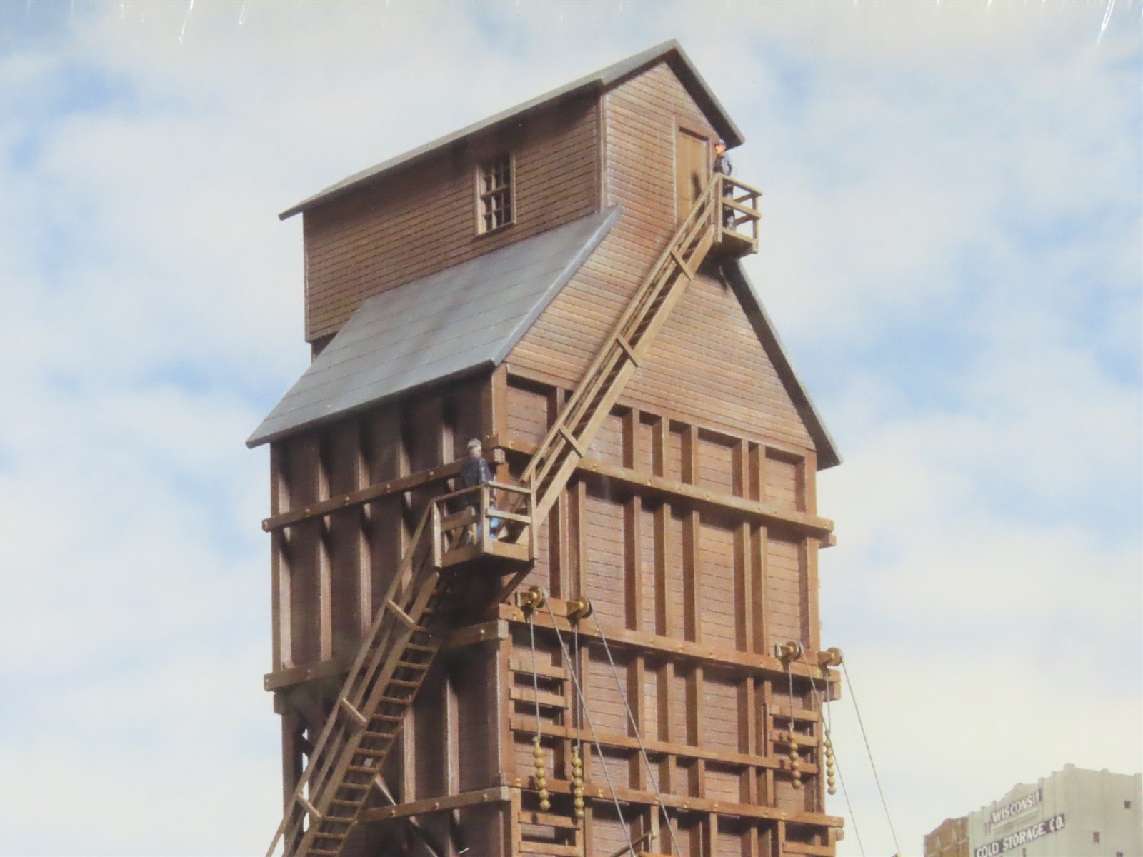 HO 1/87 Scale Walthers Cornerstone Kit 933-2922 Wood Coaling Tower - SEALED