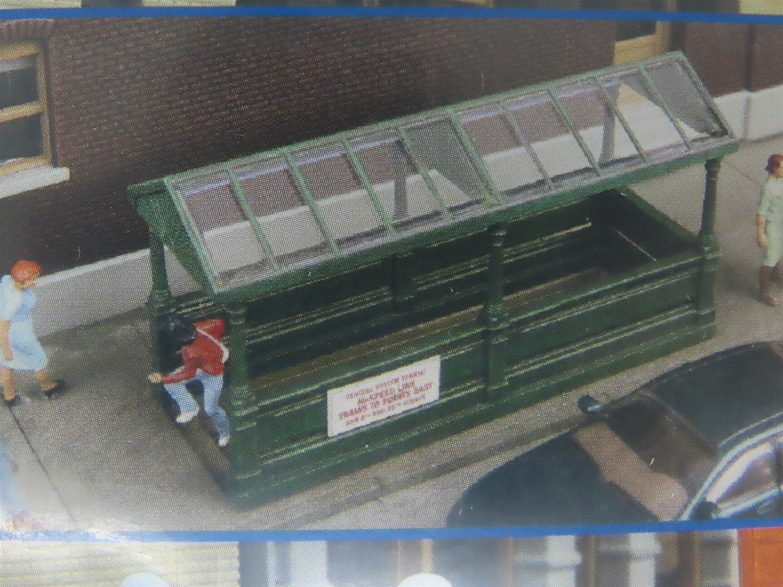 HO 1/87 Scale Walthers Cornerstone Kit 933-3762 Subway Entrance
