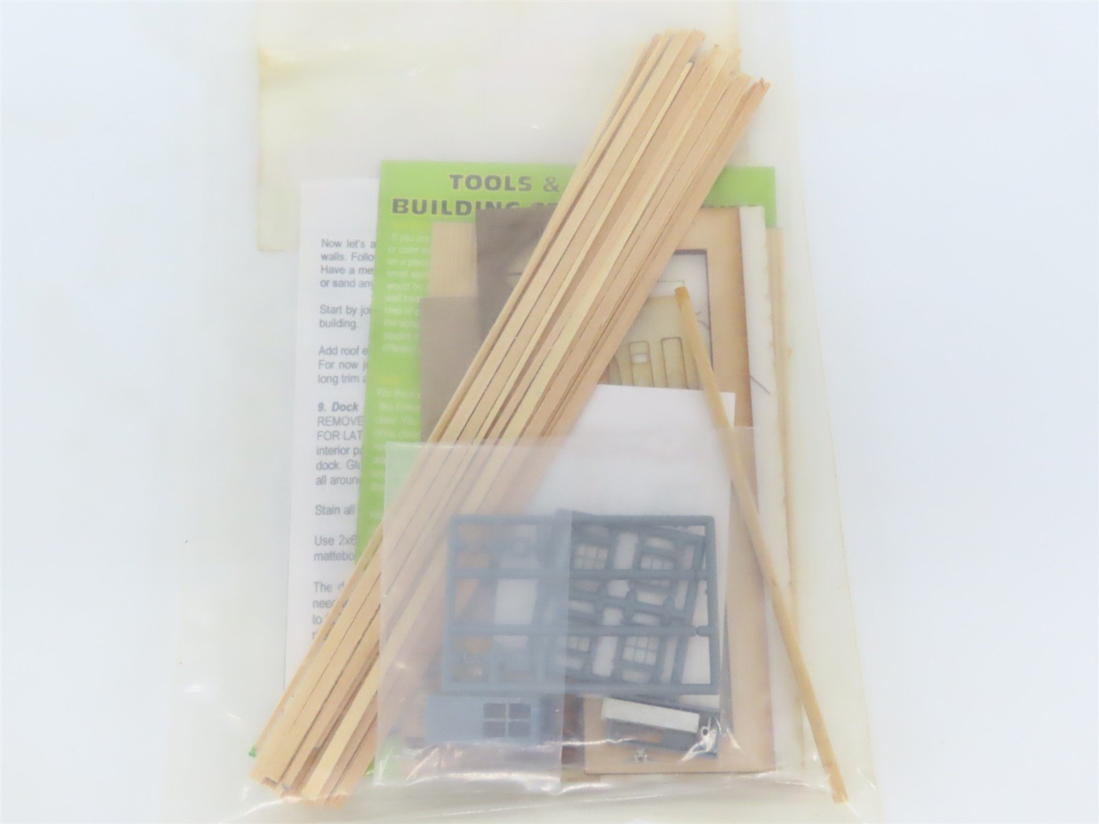 HO 1/87 Scale Fos Scale Models Kit 049 Bud's Bait 'n Gas Dock
