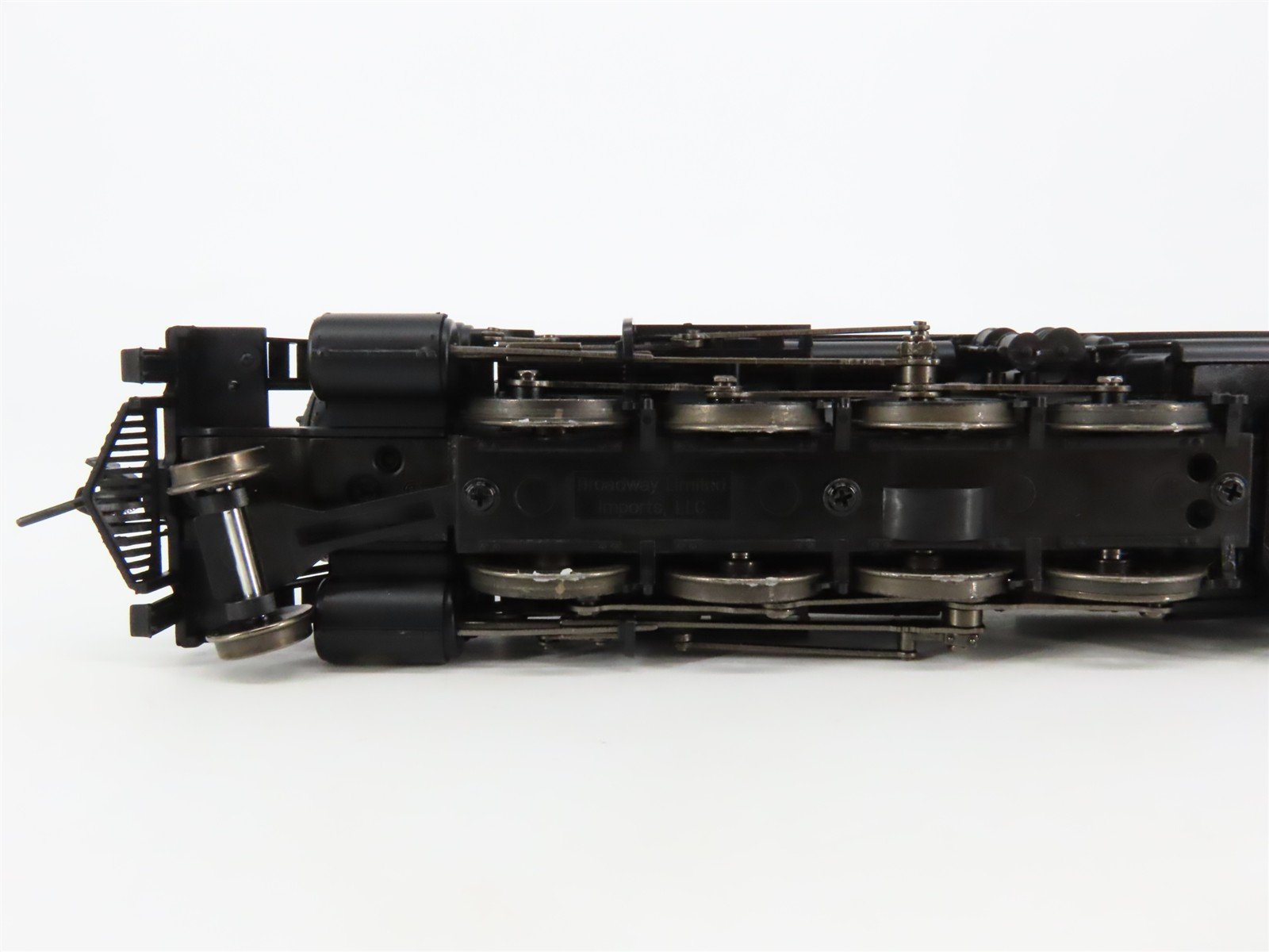 HO Scale Broadway Limited BLI 5572 NYC 2-8-2 Light Mikado Steam #5110 - Paragon3