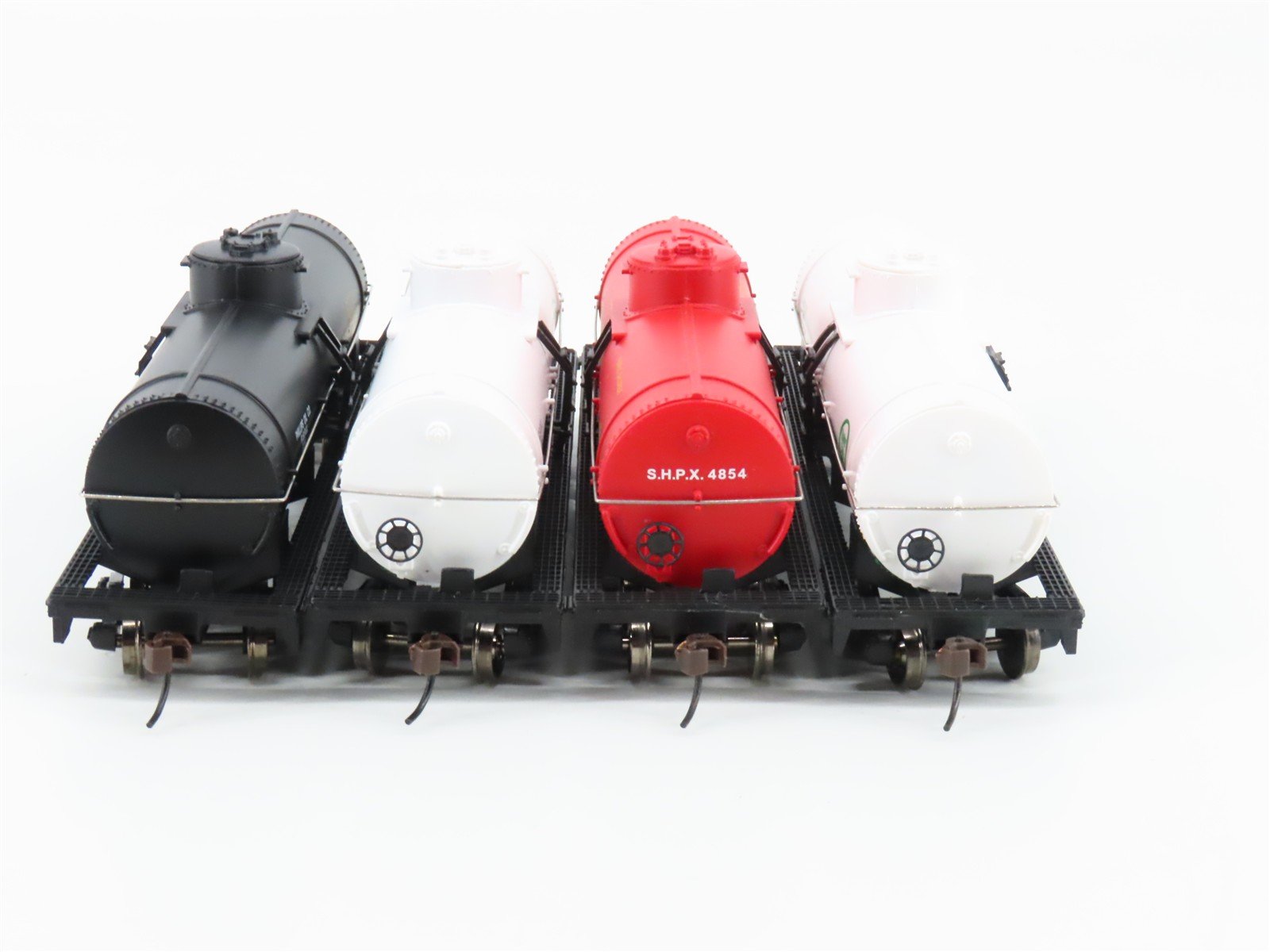 LOT of 4 HO Scale Bachmann Silver Series PSPX/QSOX/SHPX Single Dome Tank Cars