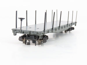 LOT of 2 HO Scale Rivarossi 2237 PRR Pennsylvania Railroad Flat Cars w/ Stakes