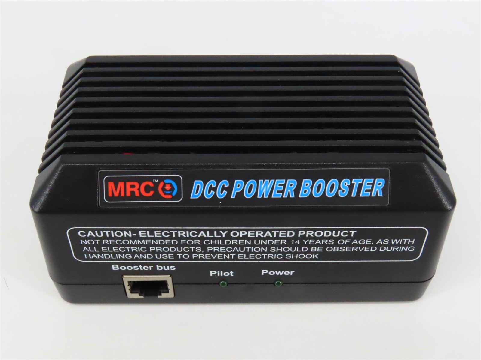 MRC 0001521 DCC 8 Amp Power Booster for HO or G Scale