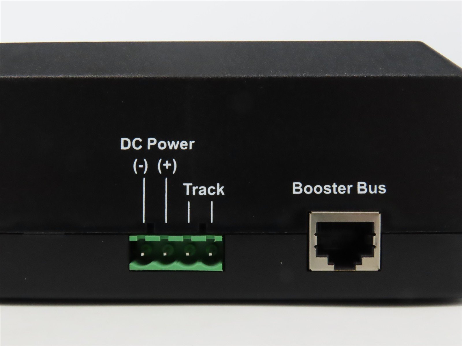 MRC 0001521 DCC 8 Amp Power Booster for HO or G Scale