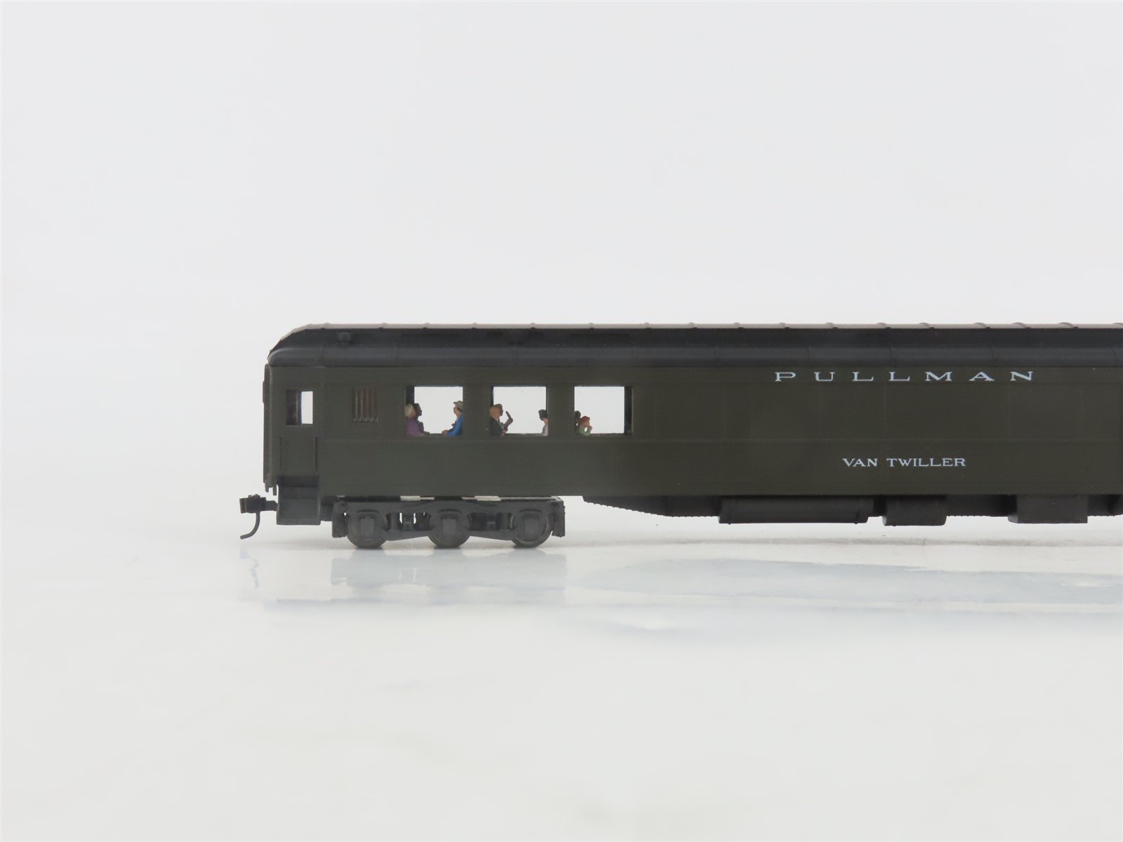 HO Scale Rivarossi 6924 NYC New York Central 1920's Passenger 4-Car Set