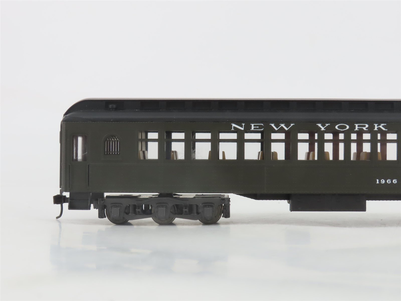 HO Scale Rivarossi 2737 NYC New York Central 1920's Coach Passenger Car #1966