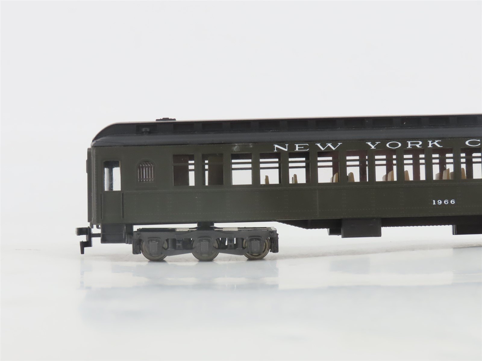 HO Scale Rivarossi 2737 NYC New York Central 1920's Coach Passenger Car #1966