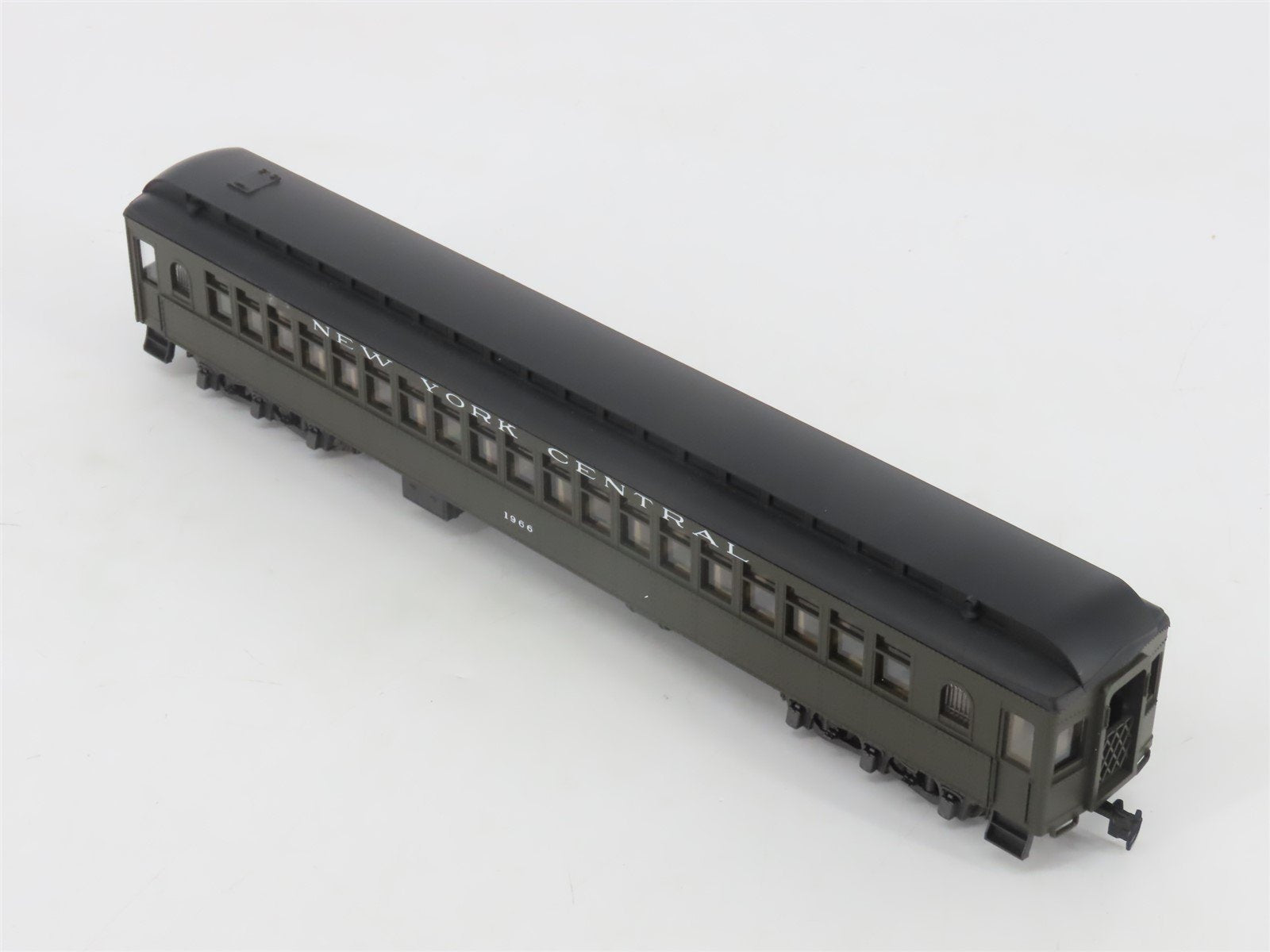 HO Scale Rivarossi 2737 NYC New York Central 1920's Coach Passenger Car #1966