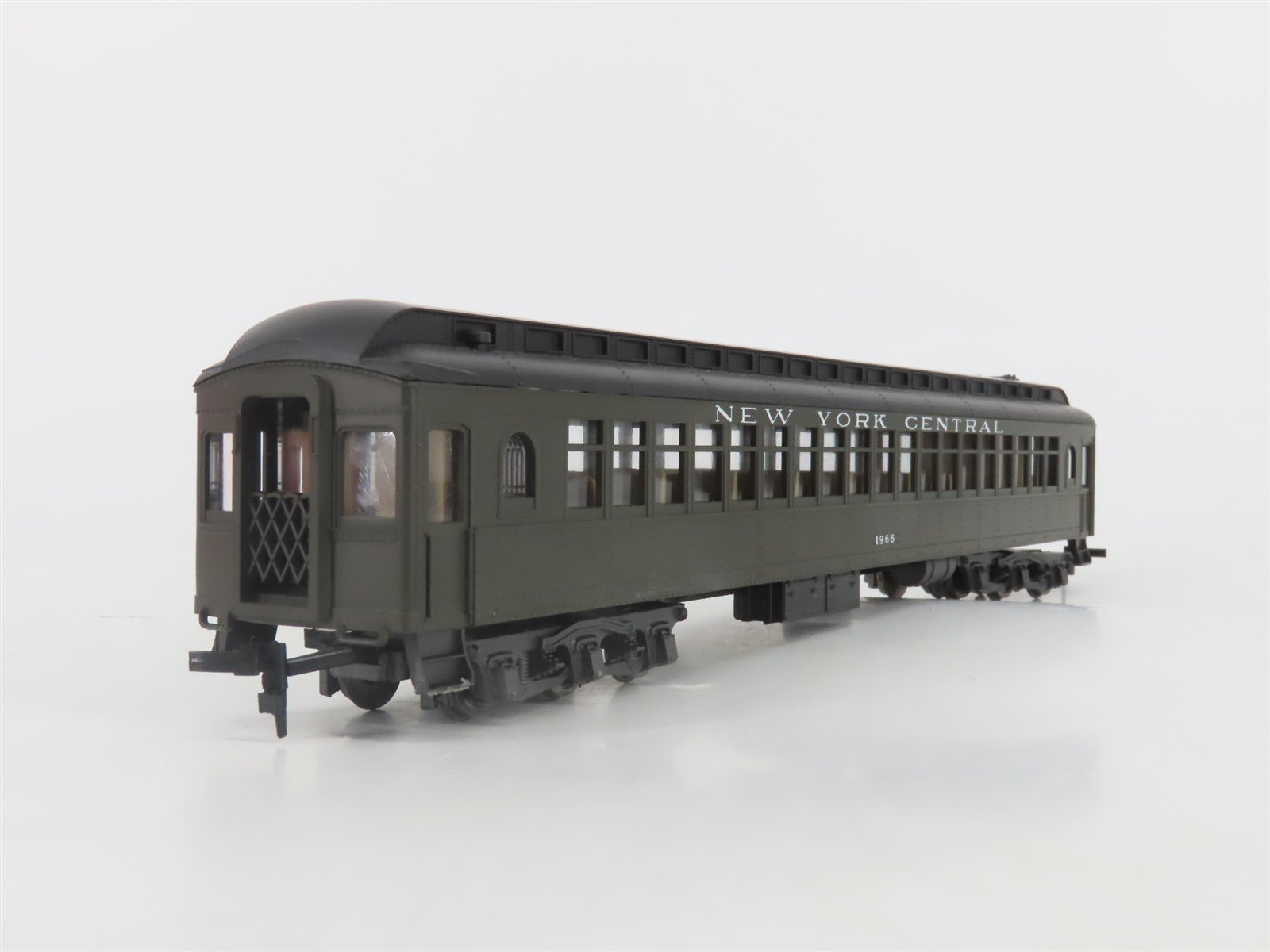 HO Scale Rivarossi 2737 NYC New York Central 1920's Coach Passenger Car #1966