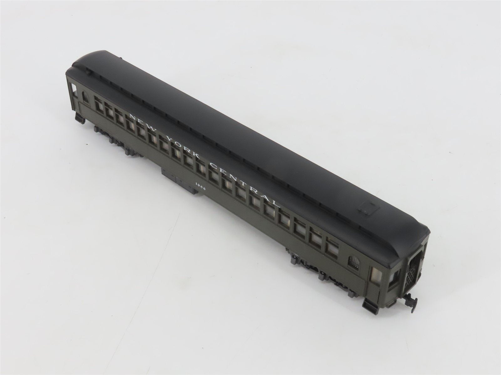 HO Scale Rivarossi 2737 NYC New York Central 1920's Coach Passenger Car #1966