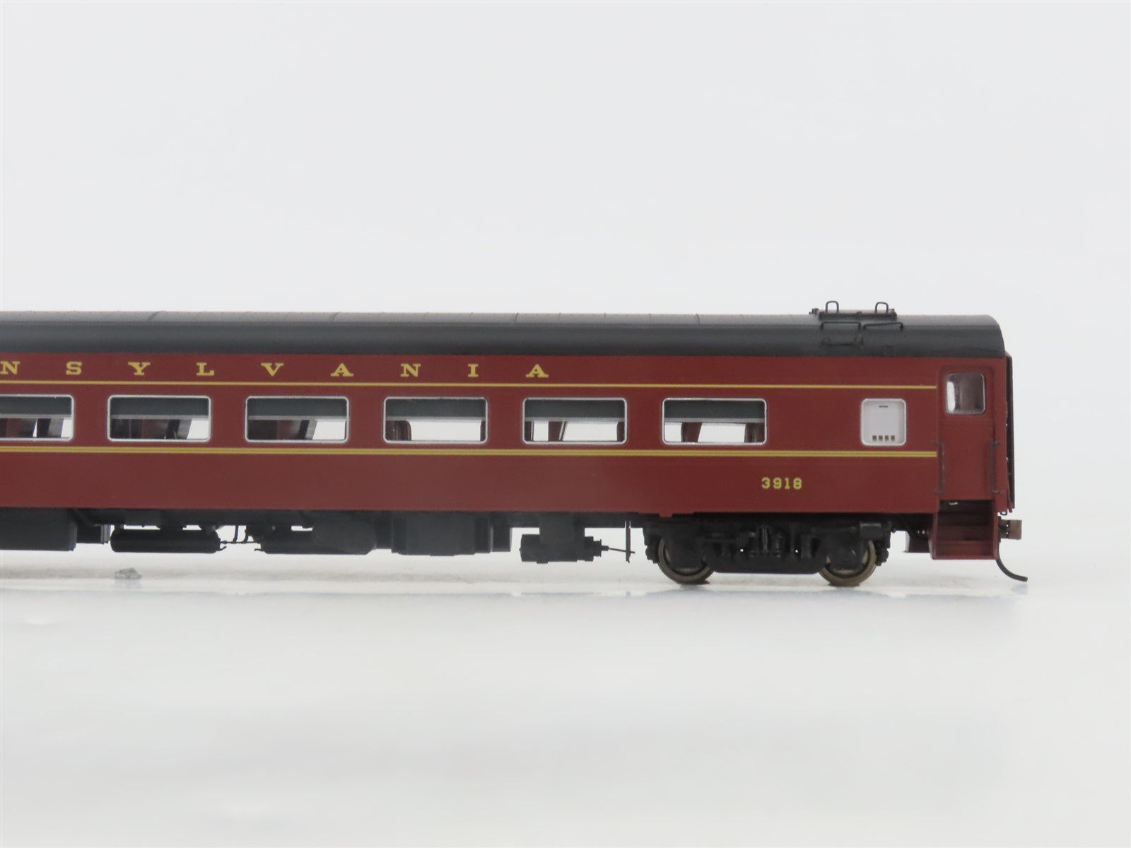 HO Scale Rapido 100232 PRR Pennsylvania Lightweight Coach Passenger Car #3918