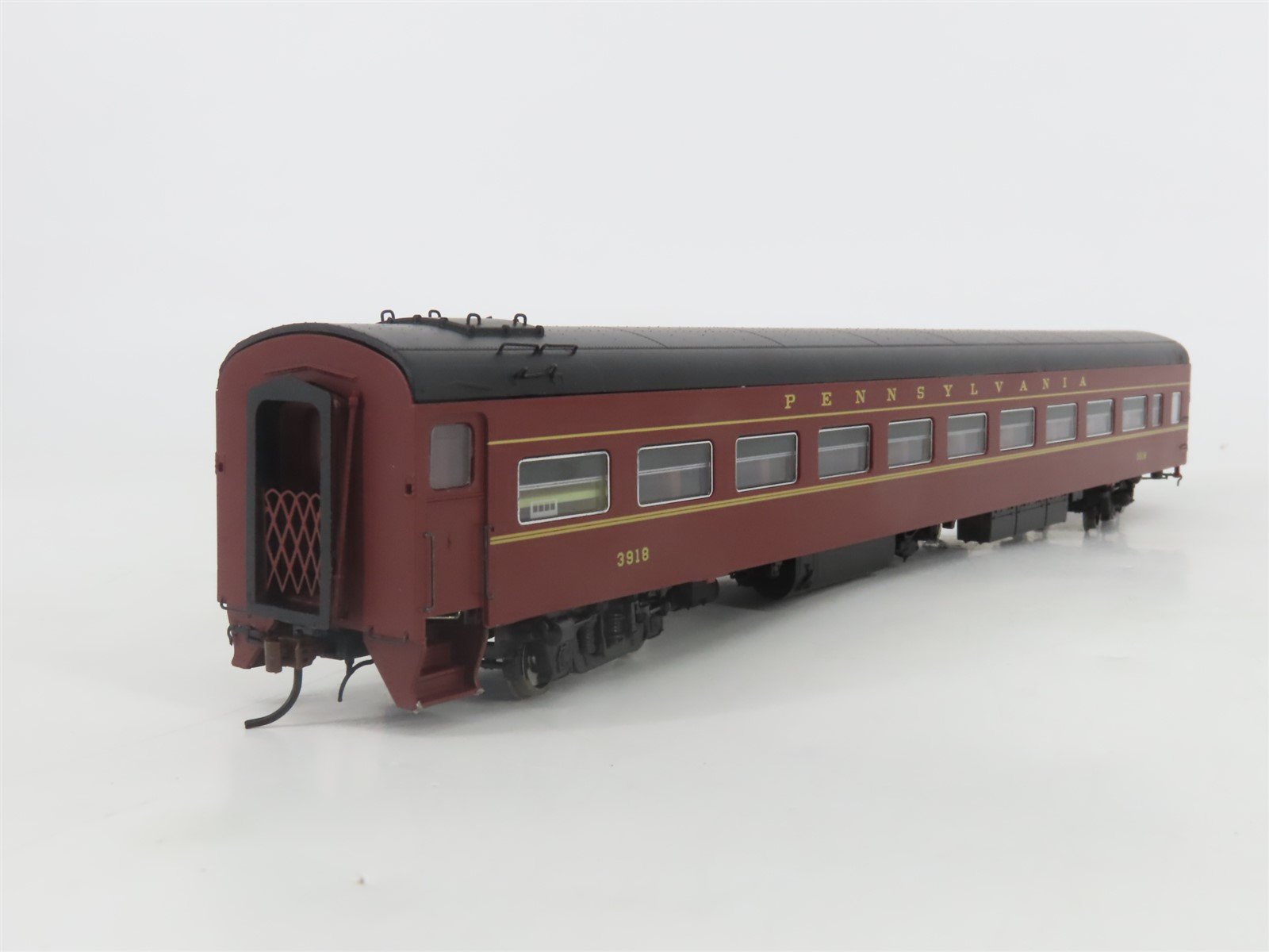 HO Scale Rapido 100232 PRR Pennsylvania Lightweight Coach Passenger Car #3918