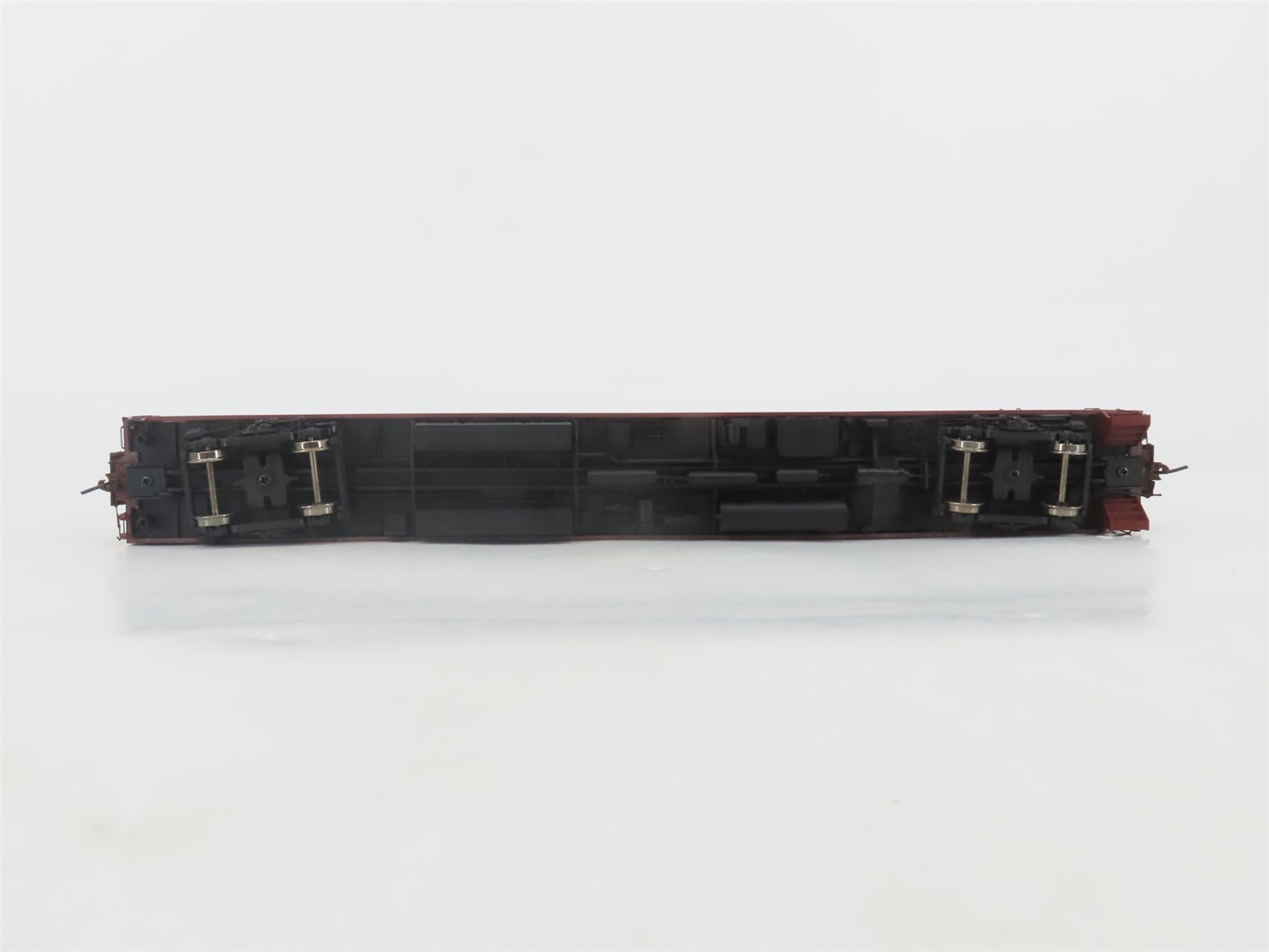 HO Scale Rapido 100234 PRR Pennsylvania Lightweight Coach Passenger Car #3925