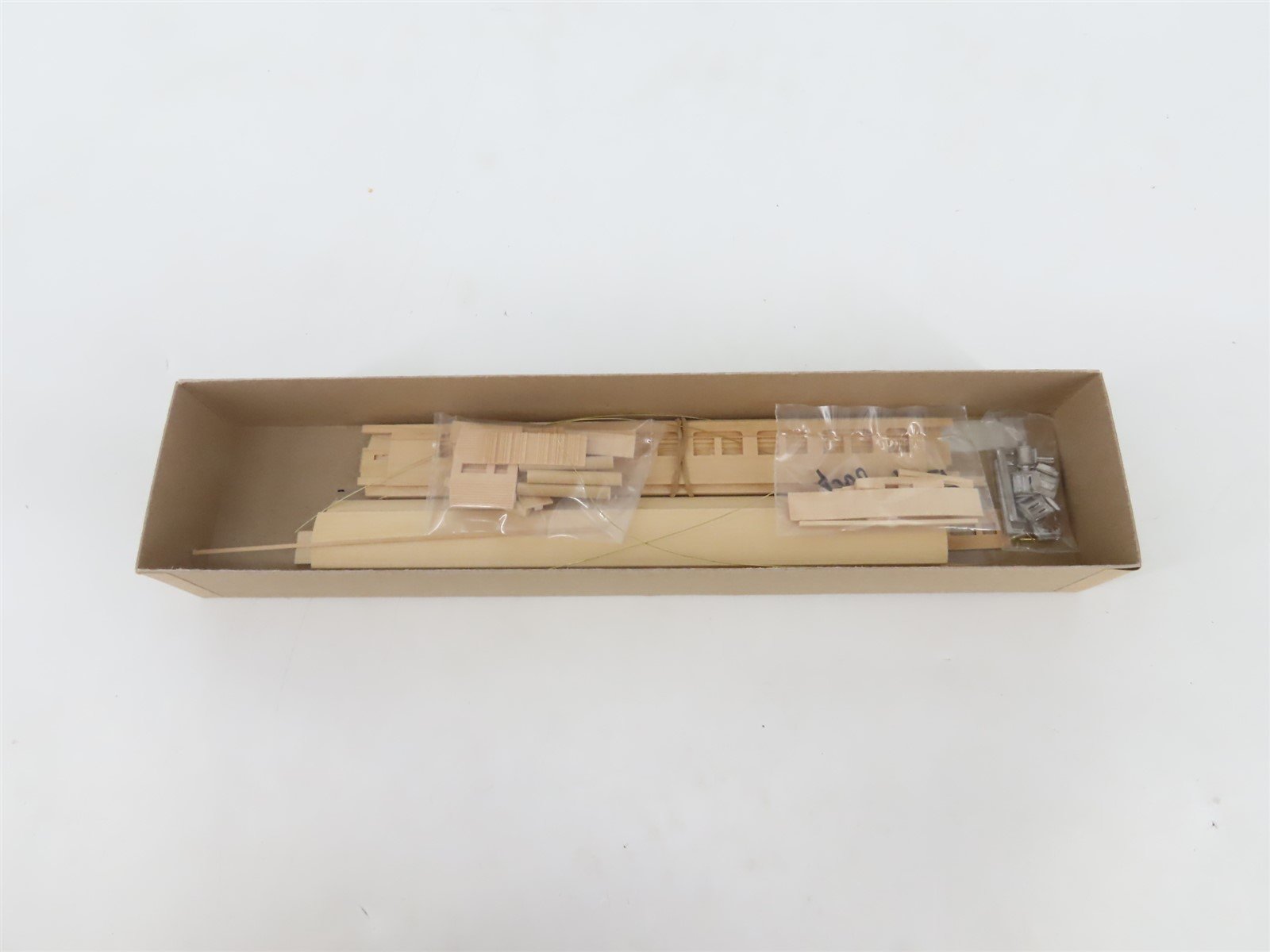 HO Scale LaBelle Kit #HO-1 Undecorated 60' 1905 Closed Vestibule Coach Passenger