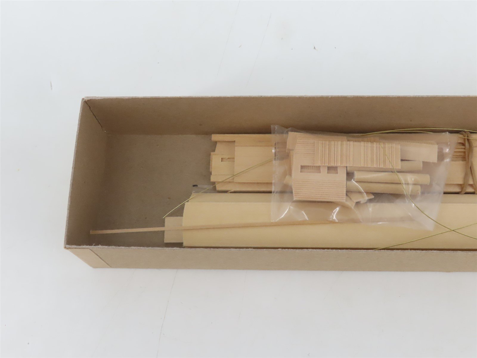 HO Scale LaBelle Kit #HO-1 Undecorated 60' 1905 Closed Vestibule Coach Passenger