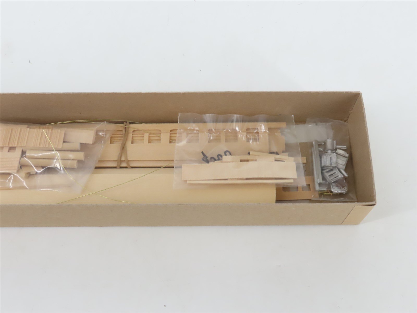 HO Scale LaBelle Kit #HO-1 Undecorated 60' 1905 Closed Vestibule Coach Passenger