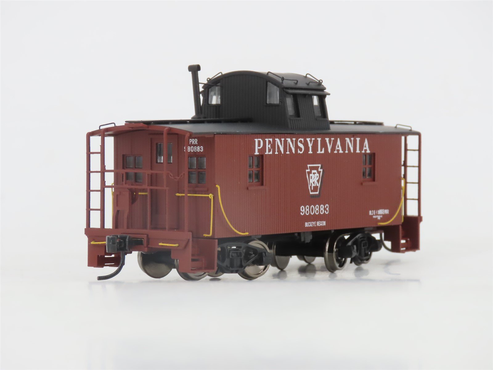 HO Walthers Platinum 932-7653 PRR Pennsylvania N6B Center Cupola Caboose #980883