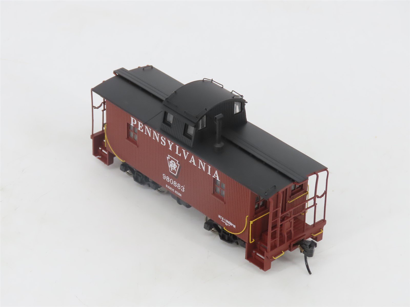 HO Walthers Platinum 932-7653 PRR Pennsylvania N6B Center Cupola Caboose #980883