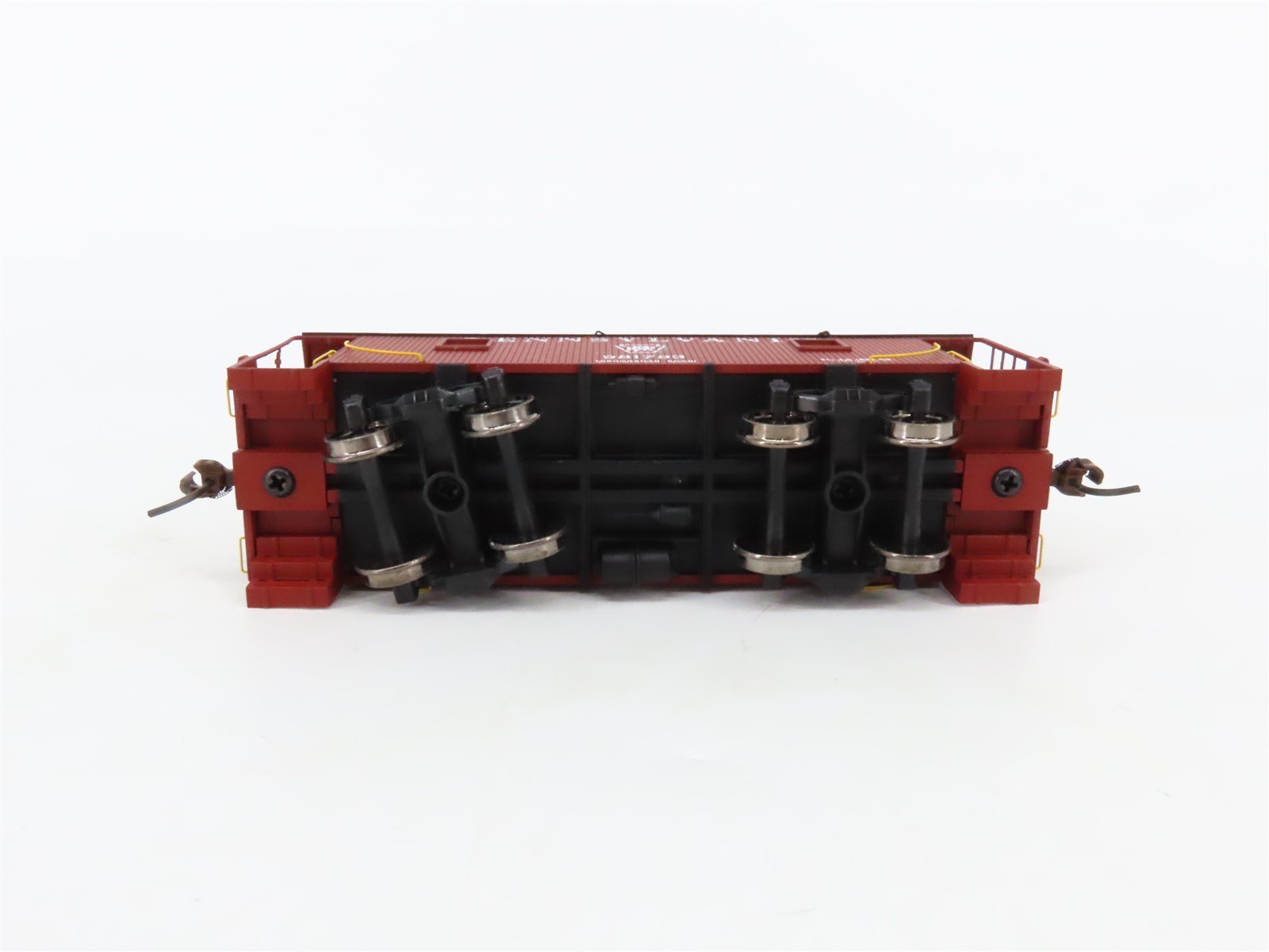 HO Walthers Platinum 932-7643 PRR Pennsylvania N6B Offset Cupola Caboose #981793