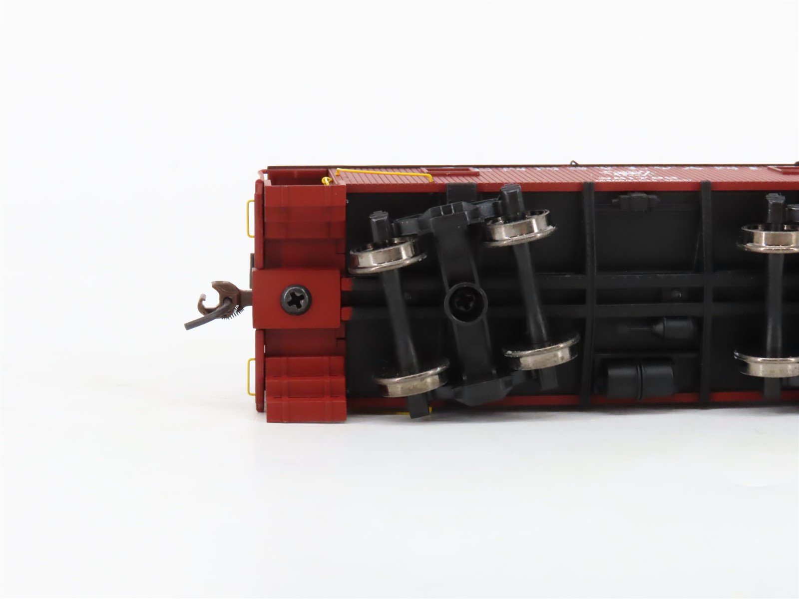 HO Walthers Platinum 932-7643 PRR Pennsylvania N6B Offset Cupola Caboose #981793
