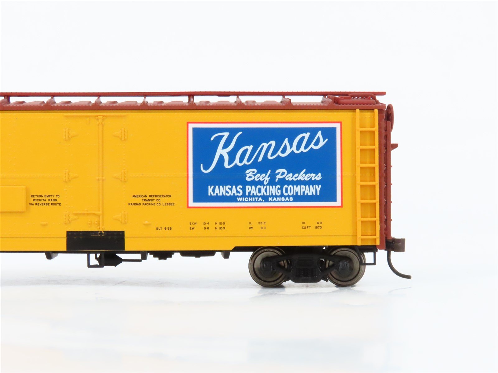 HO Scale Walthers Gold Line 932-2587 ART Kansas Packing 40' Meat Reefer #91662
