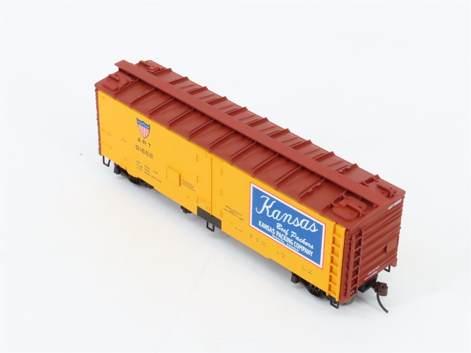 HO Scale Walthers Gold Line 932-2587 ART Kansas Packing 40' Meat Reefer #91662
