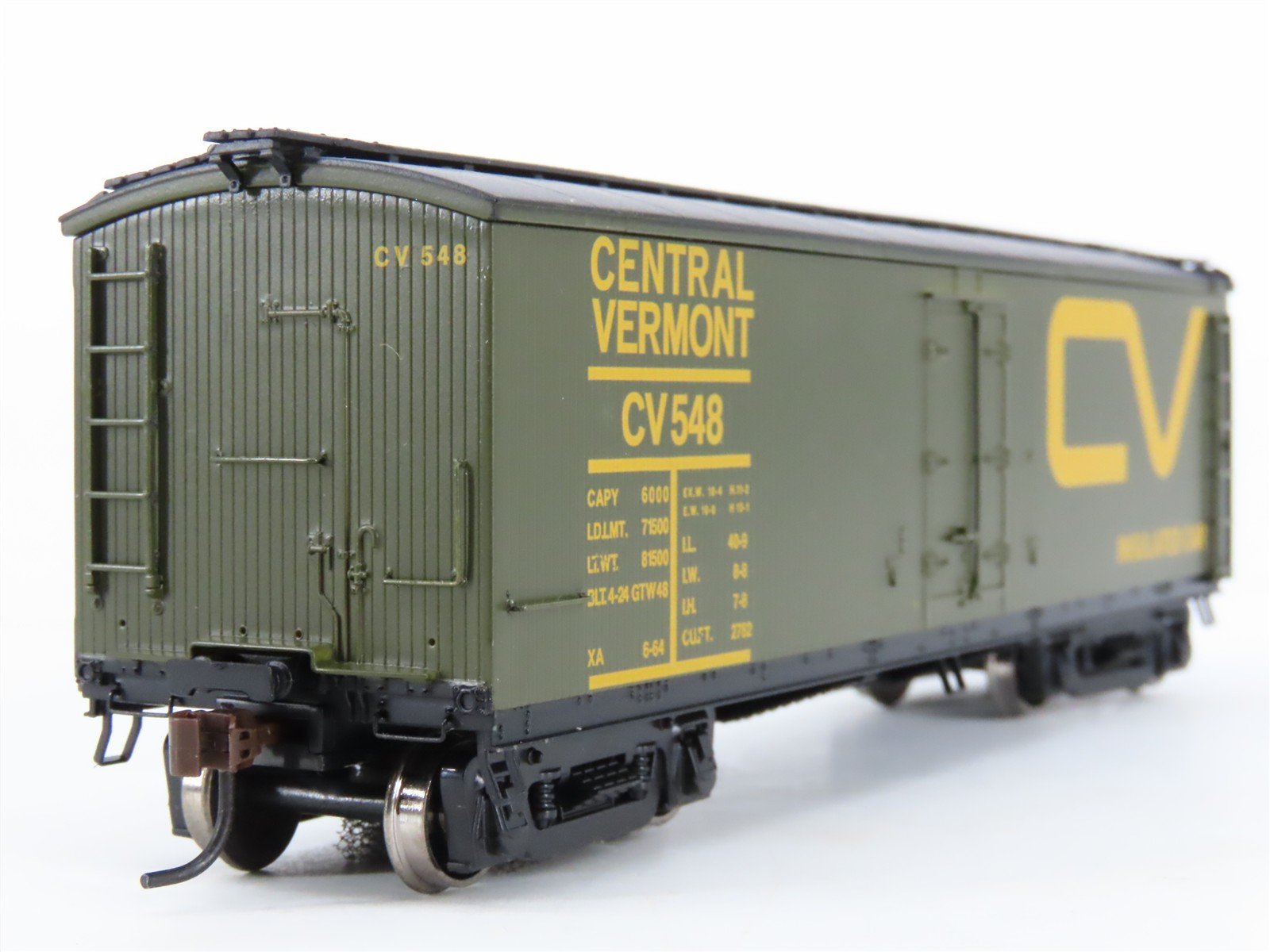 HO Scale Roundhouse 84646 CV Central Vermont 40' Glass-Lined Wood Milk Car #548