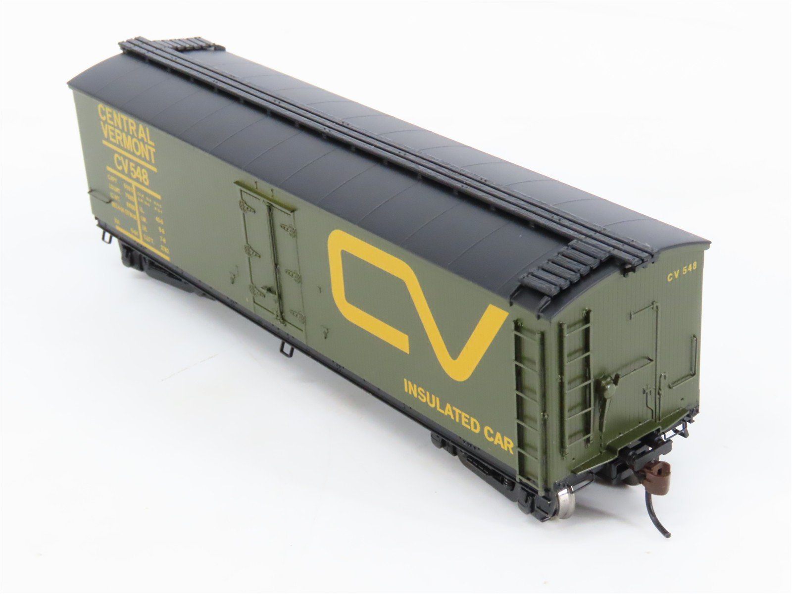 HO Scale Roundhouse 84646 CV Central Vermont 40' Glass-Lined Wood Milk Car #548