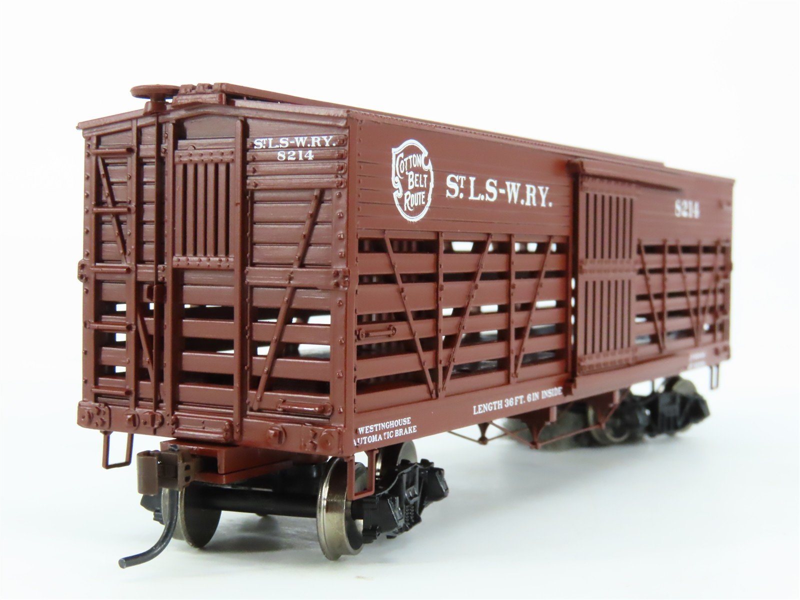 HO Scale Roundhouse 84235 SSW Cotton Belt Route 36' Stock Car #8214