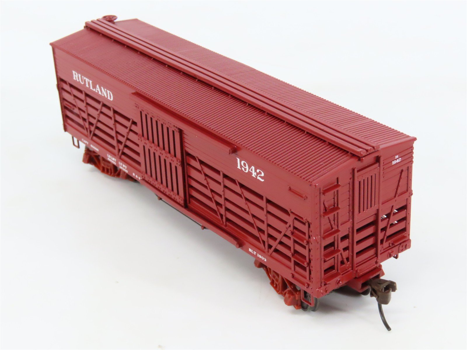 HO Scale Roundhouse 84220 RUT Rutland 36' Stock Car #1942