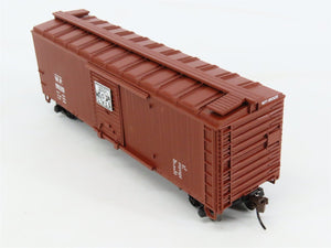 HO Roundhouse 84671 WP Western Pacific 40' Double-Sheathed Wood Box Car #18025