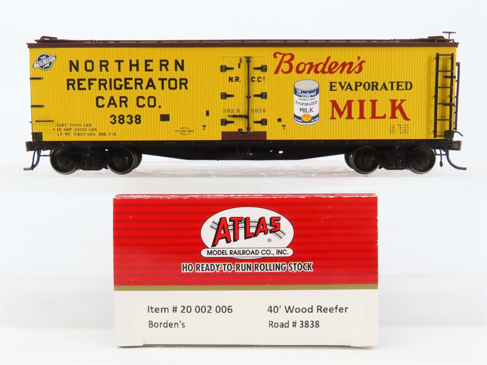 HO Atlas Master 20002006 NRCCo Northern / Borden's Milk 40' Wood Reefer #3838