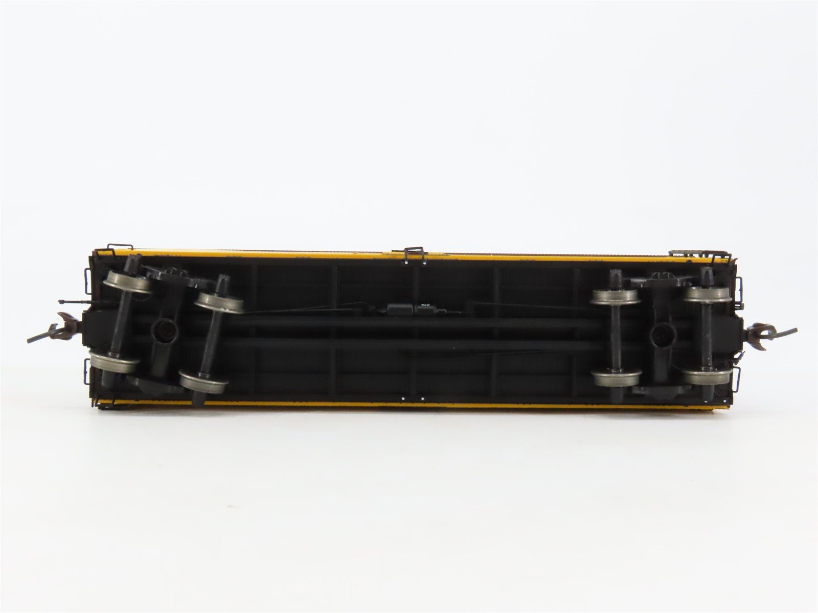 HO Atlas Master 20002005 NRCCo Northern / Borden's Milk 40' Wood Reefer #3837